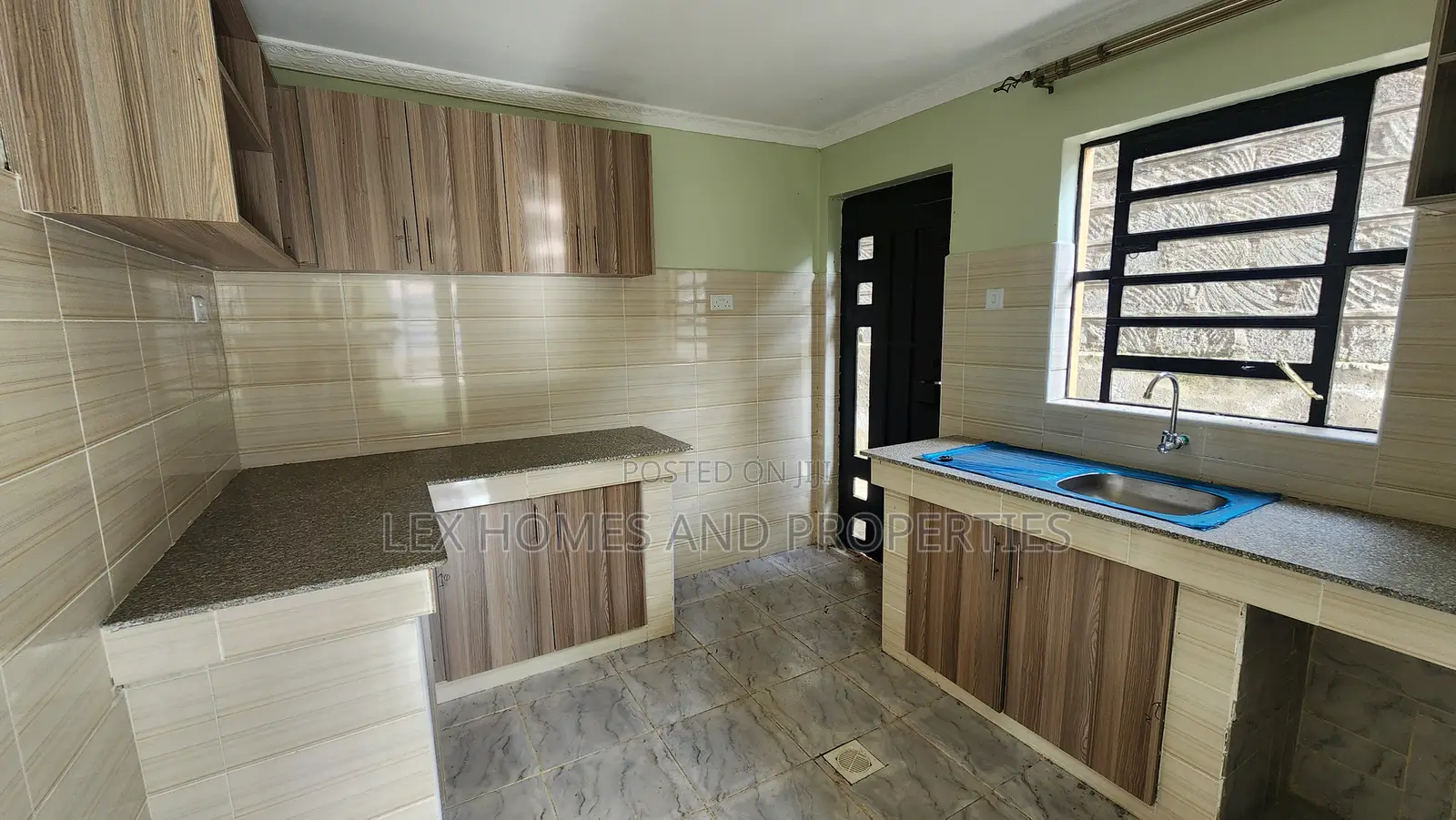 4bdrm Bungalow in Rimpa for sale