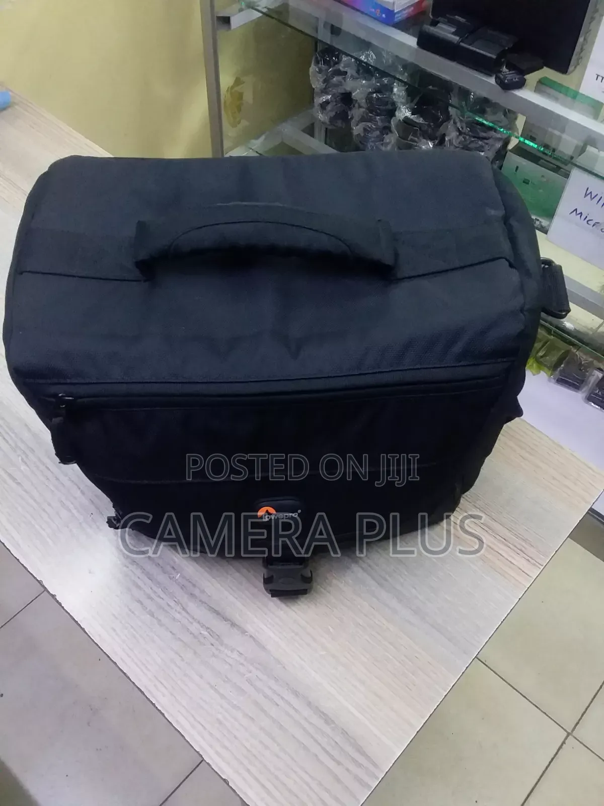 Dslr Camera Bag With Rain Cover Protector