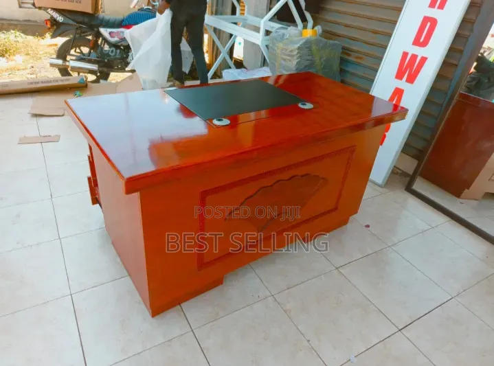Shiny Mahogany Executive Office Desk