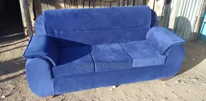 Blue Batterfly Seat