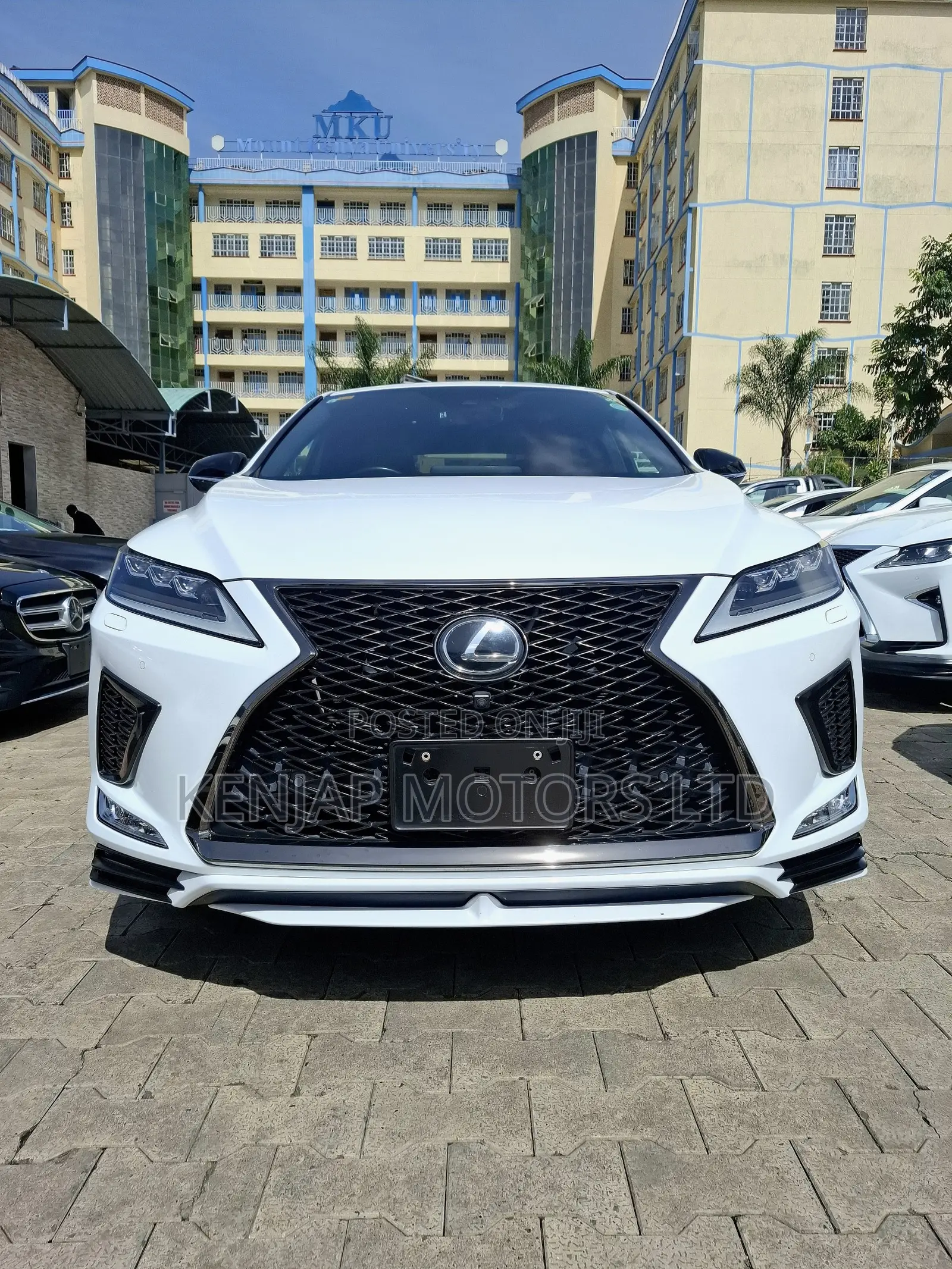 Lexus RX 300 4WD 2019 White
