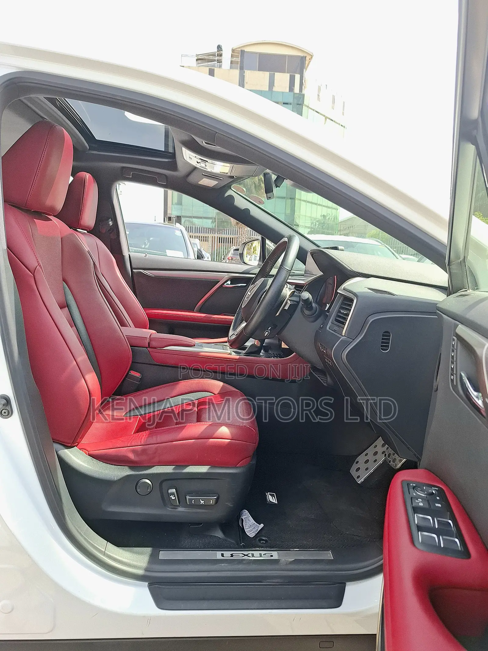 Lexus RX 300 4WD 2019 White