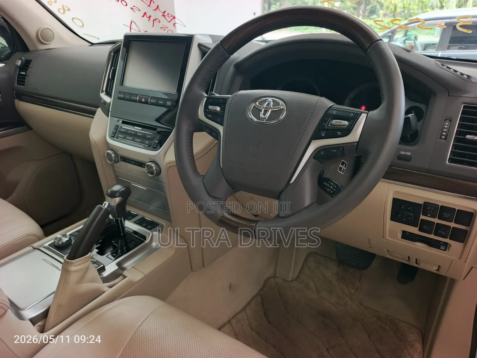 Toyota Land Cruiser 2019 White