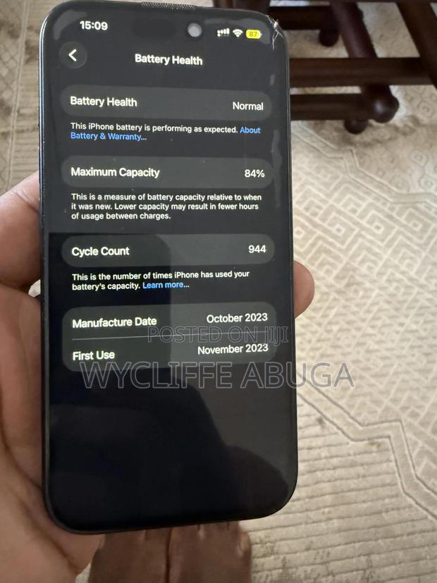 Apple iPhone 15 256 GB Black - thumbnail 3
