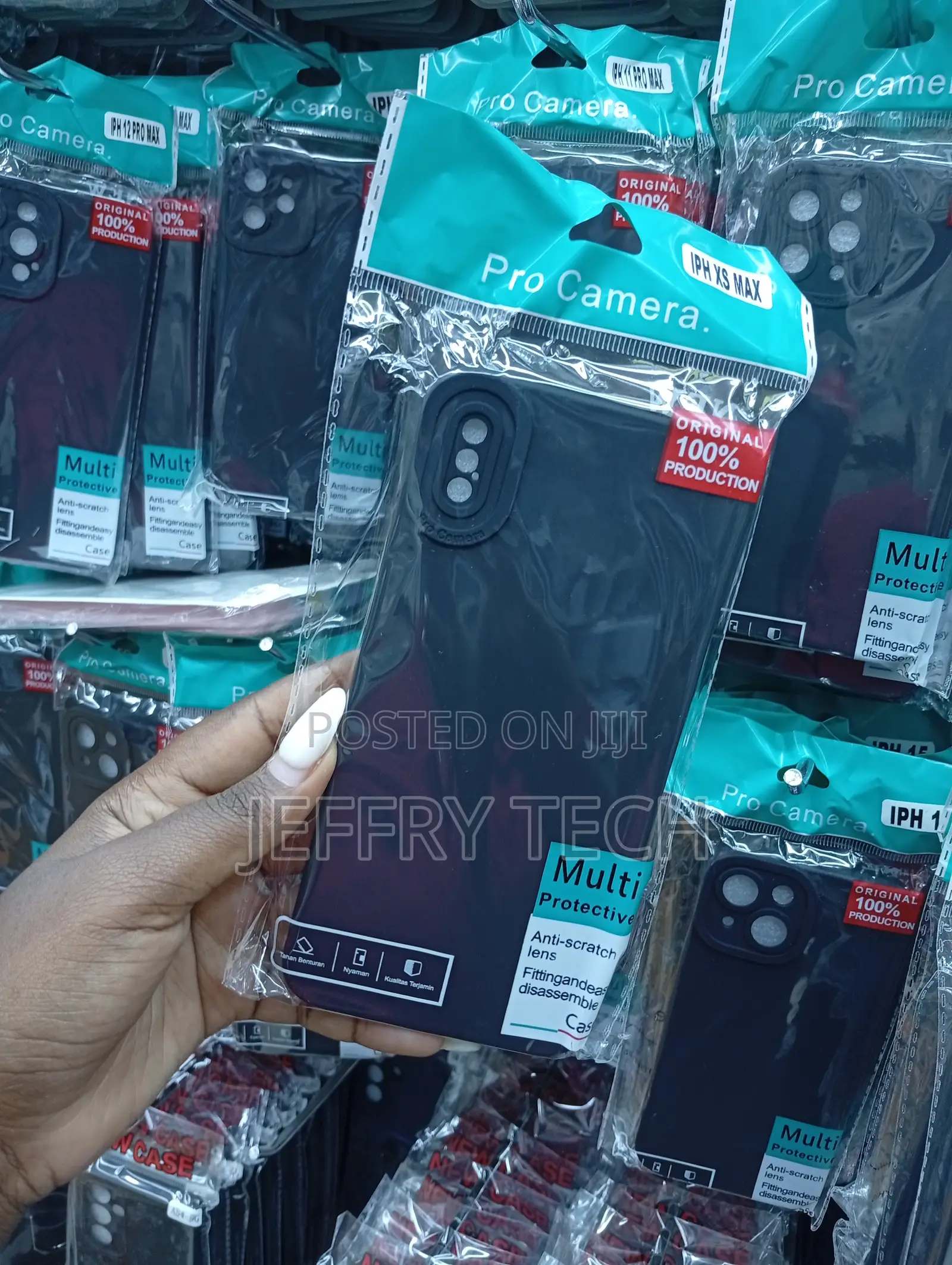 iPhone Xs Max Integrated Lens Cover Case