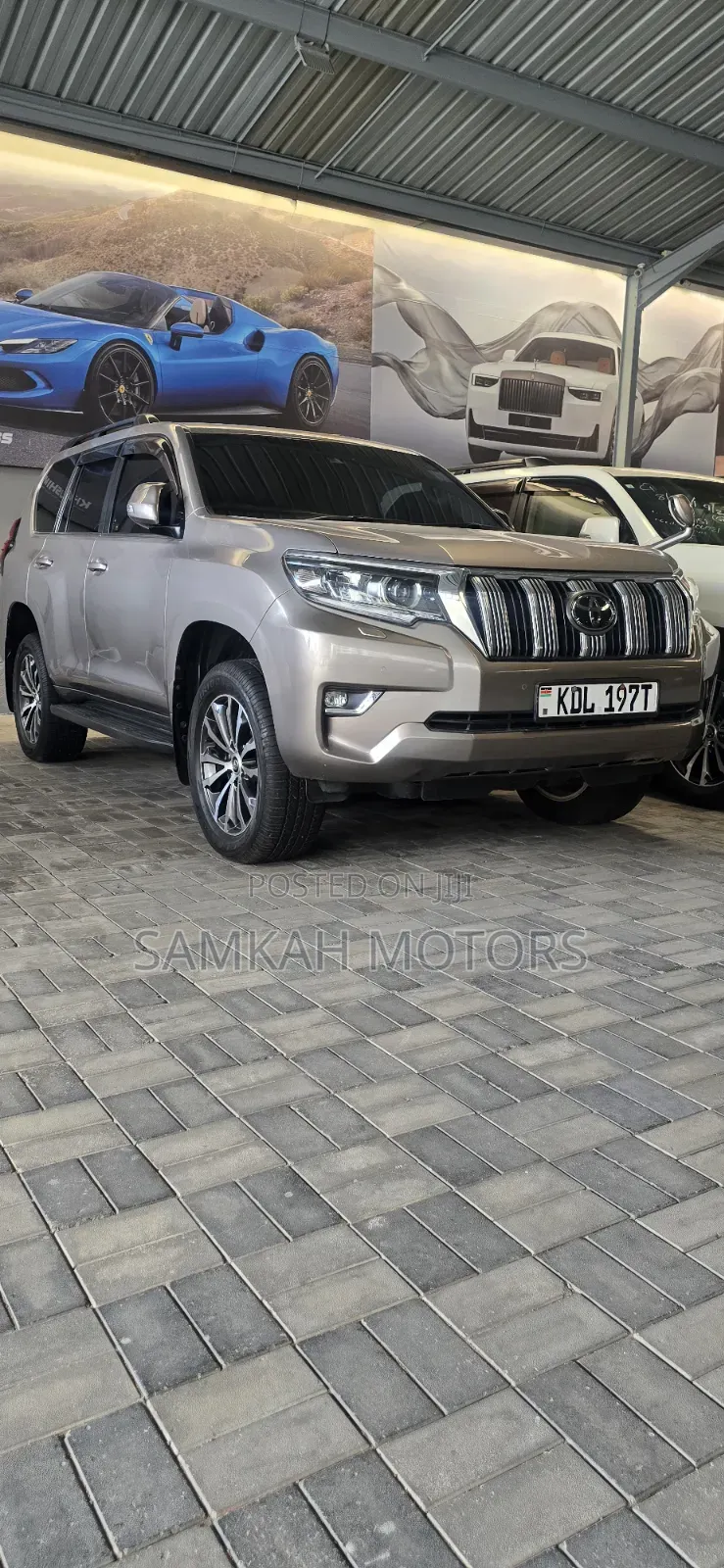 Toyota Land Cruiser Prado 2019 Gray