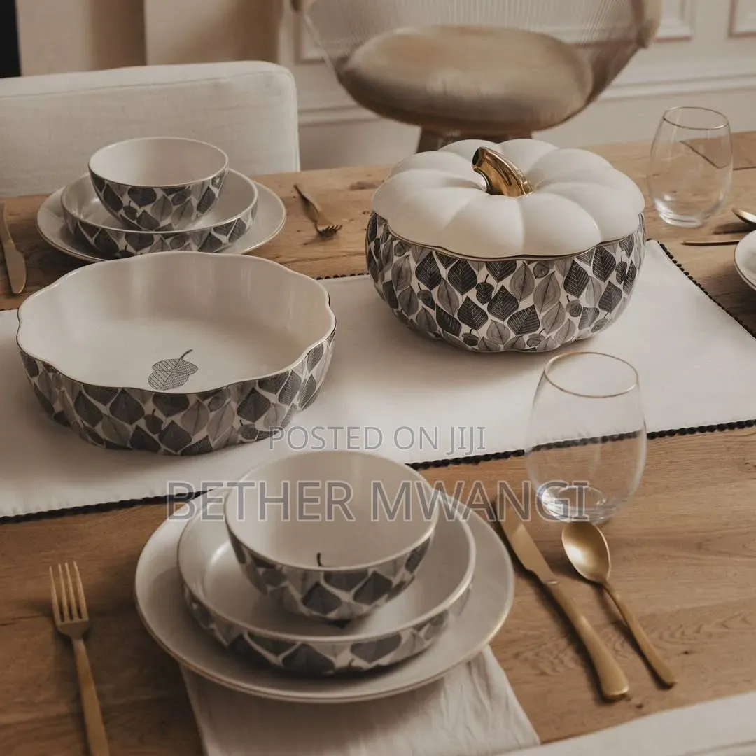 Stoneware Soup Tureen Serving Dish