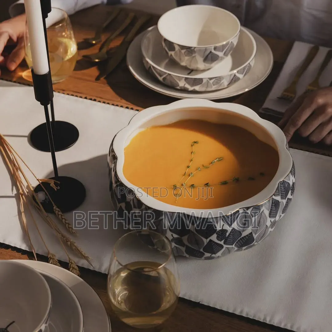 Stoneware Soup Tureen Serving Dish