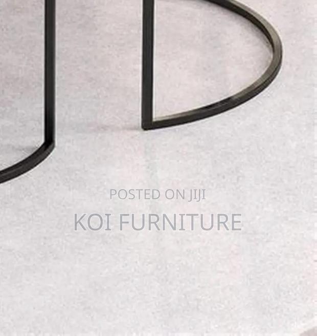 Coffee Table; Round Talemoh Coffee Table Set - thumbnail 3