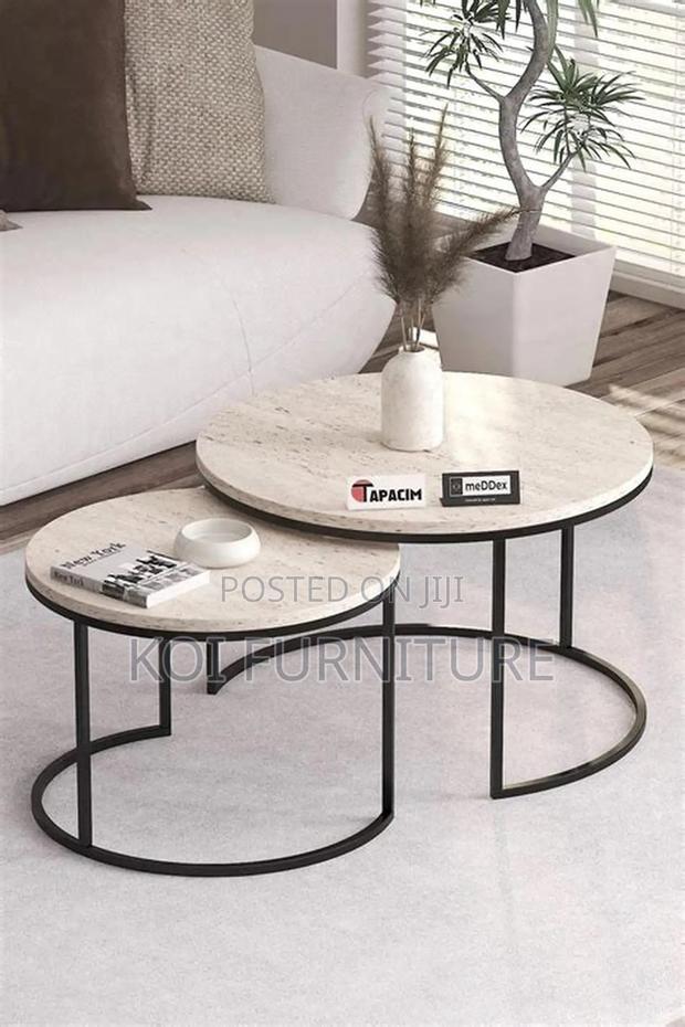 Coffee Table; Round Talemoh Coffee Table Set - thumbnail 15