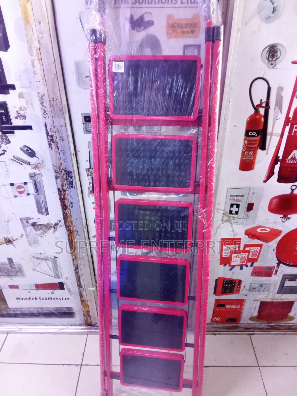 Six Step Ladder/6 Red Step Ladder