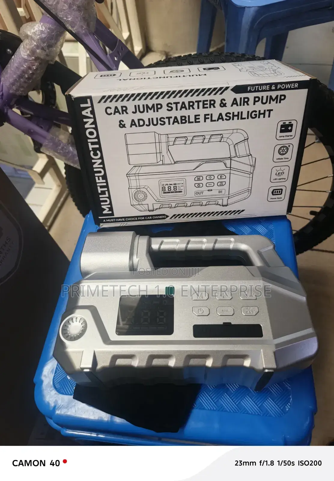 High Output Car Jump Starter/Air Pump/Adjustable Flashlight