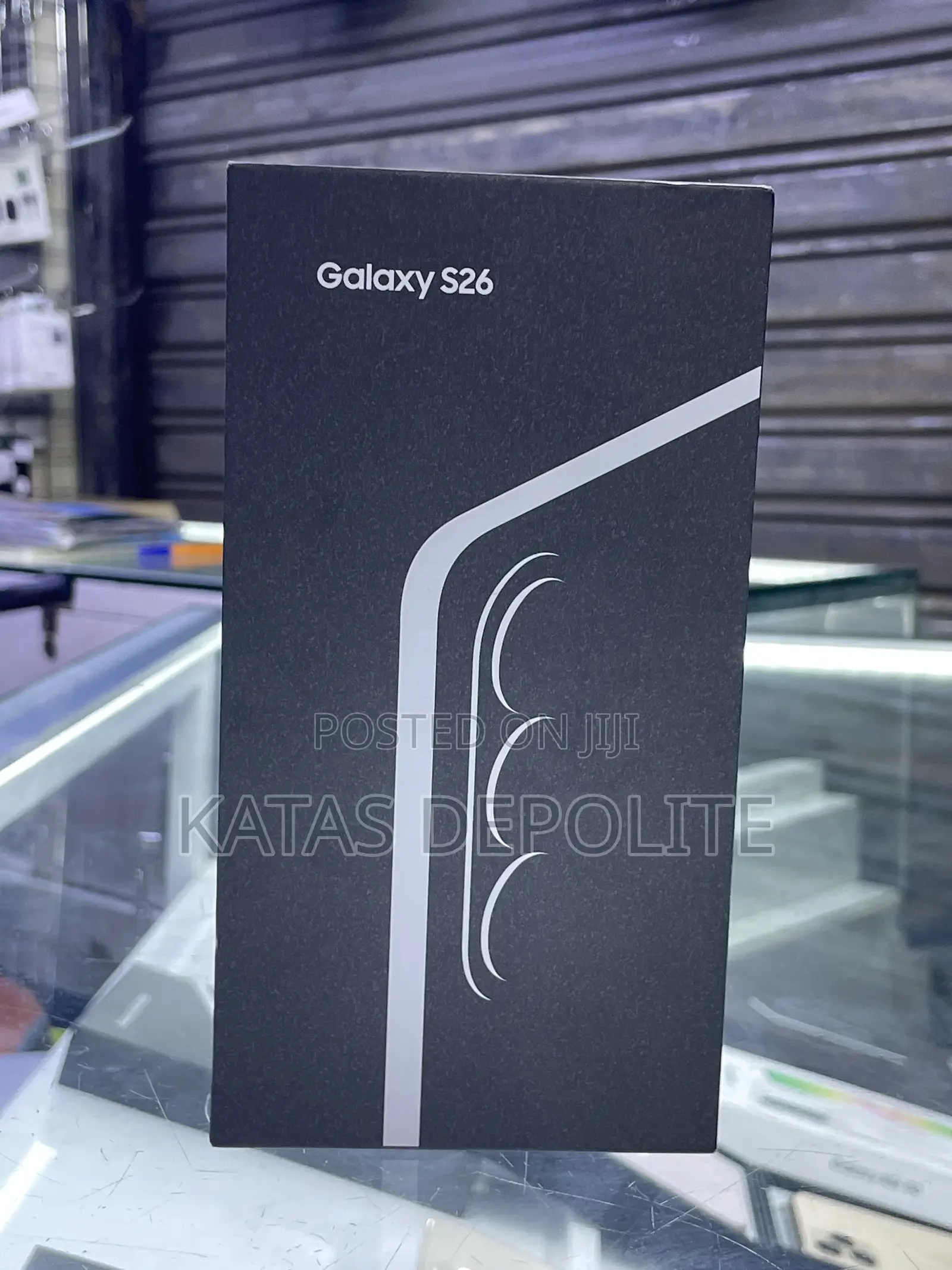 New Samsung Galaxy s26 256 GB