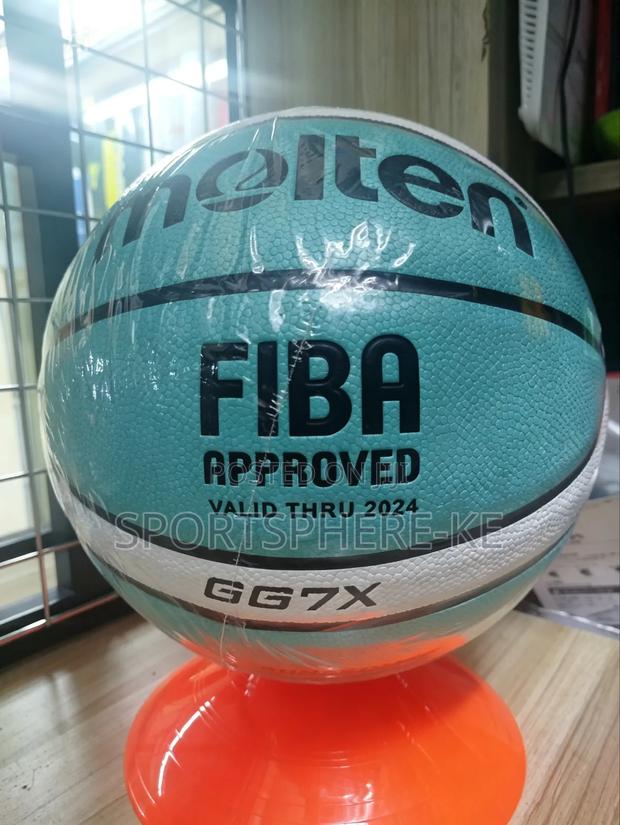 Molten Basketball Gg7x