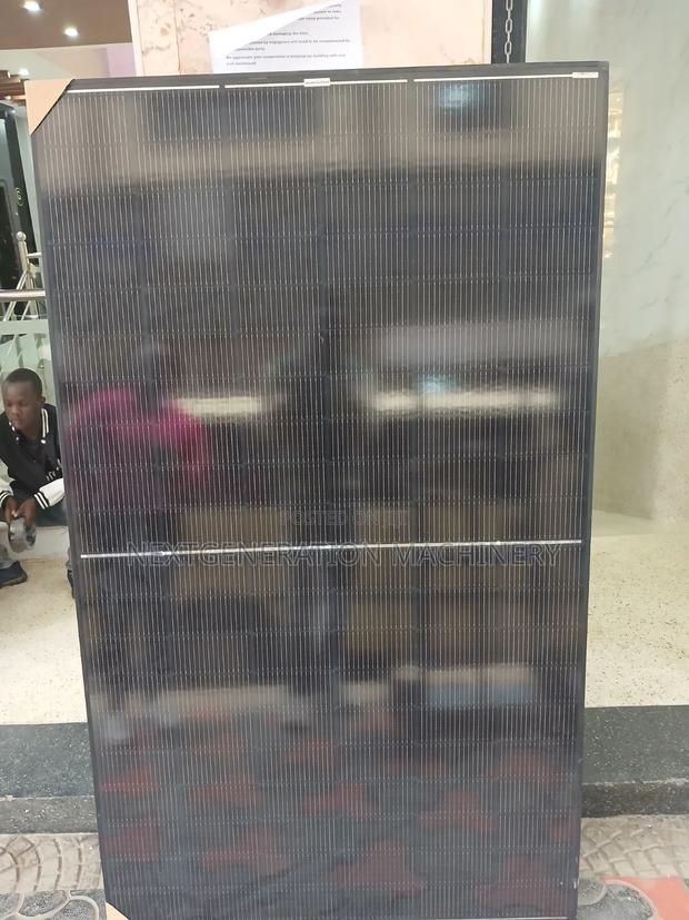 585watts Solar Panel