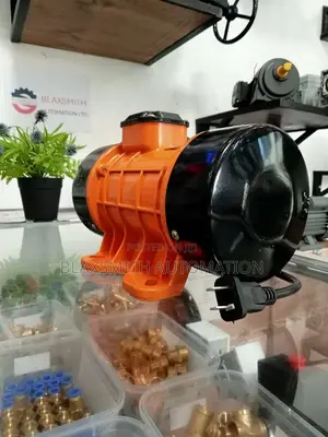 Vibrating Motor 0.55kw 220v 2800 R/Min