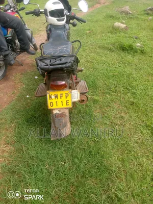 TVS HLX Plus ES 2021 Black