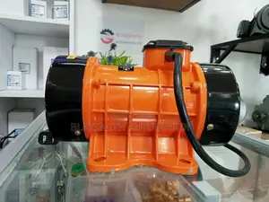 Vibrating Motor 0.55kw 220v 2800 R/Min