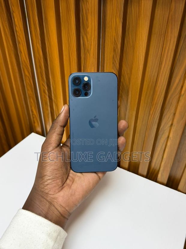 Apple iPhone 12 Pro 256 GB Blue