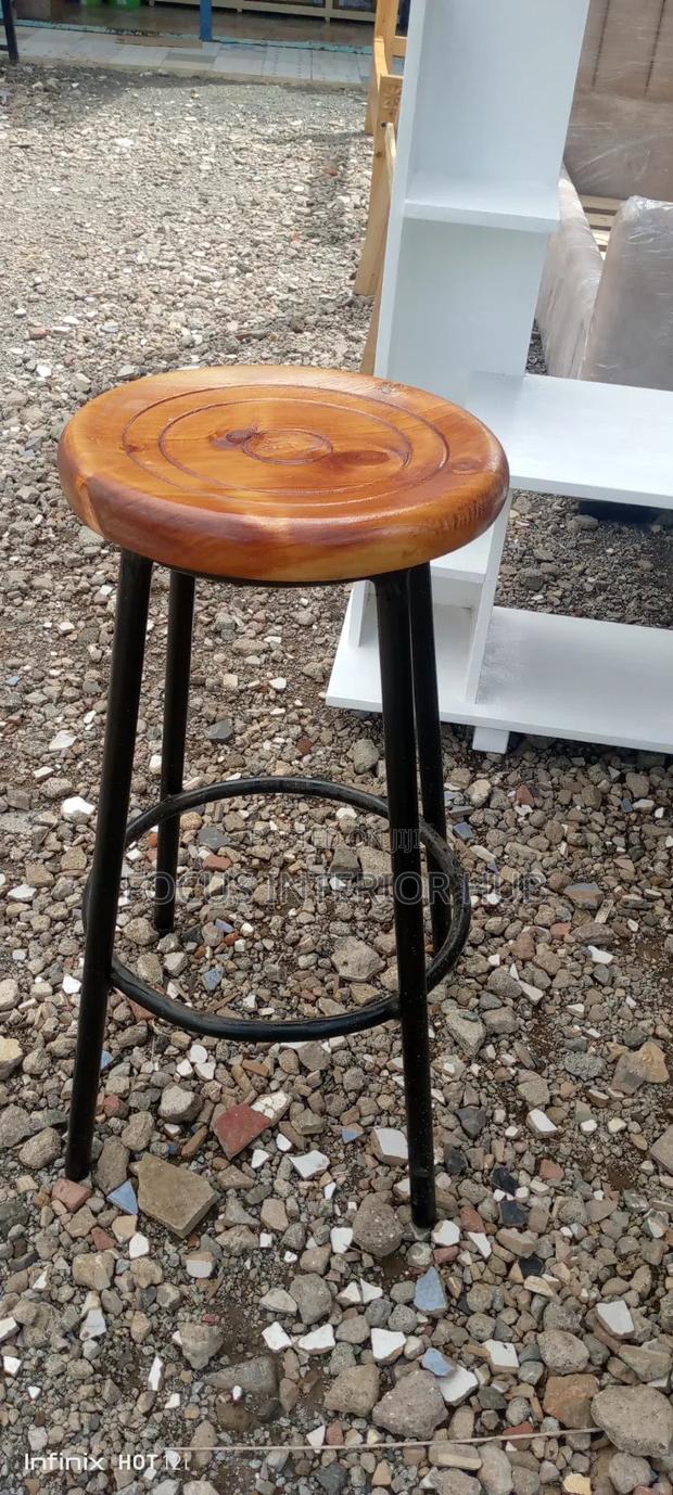 High Stools - thumbnail 2