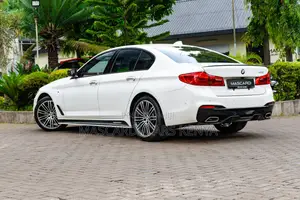 BMW 530i 2018 White