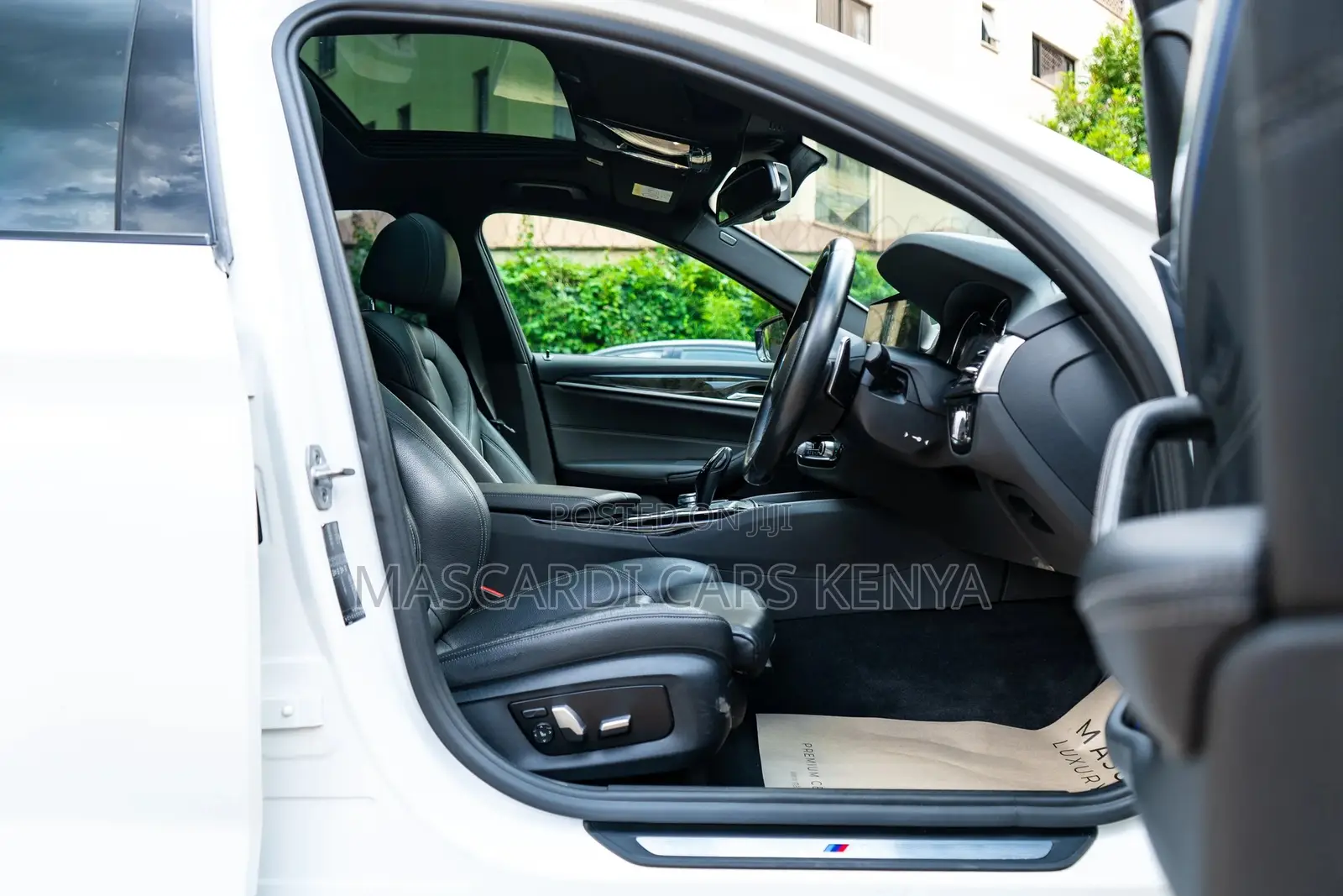 BMW 530i 2018 White