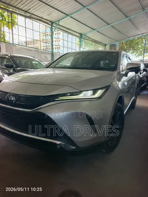 Toyota Harrier 2020 Gold