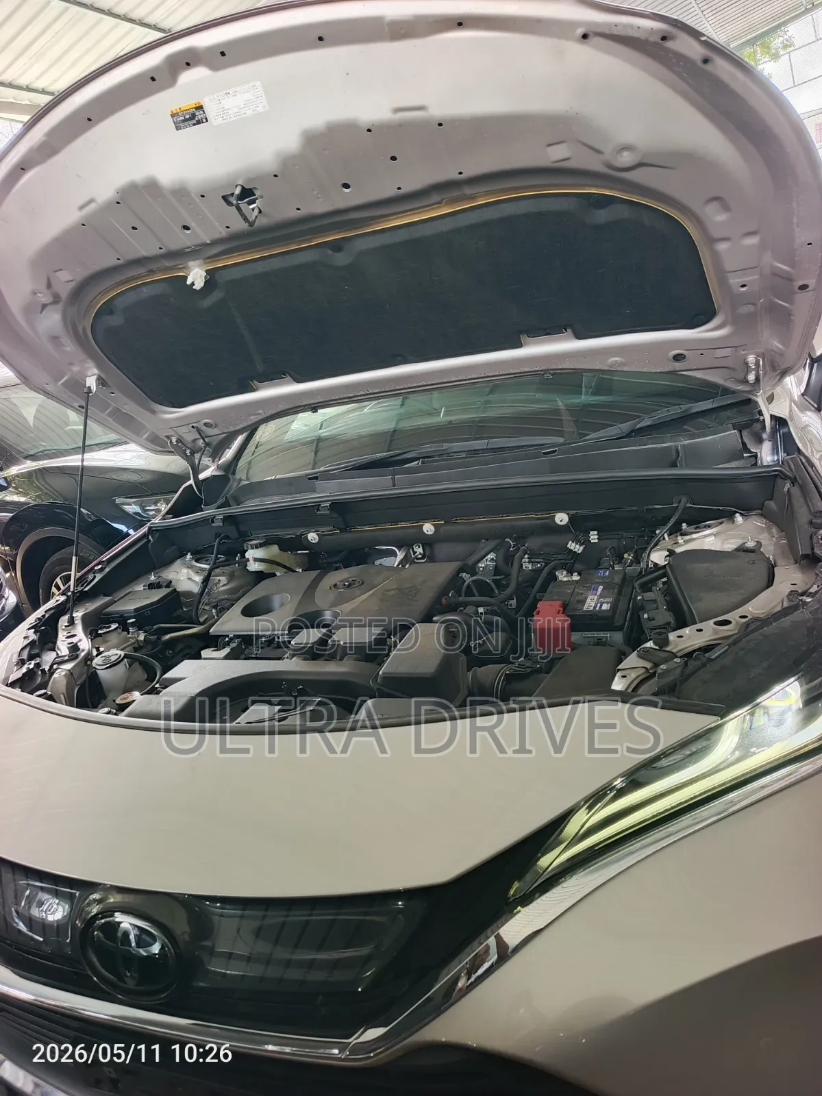 Toyota Harrier 2020 Gold