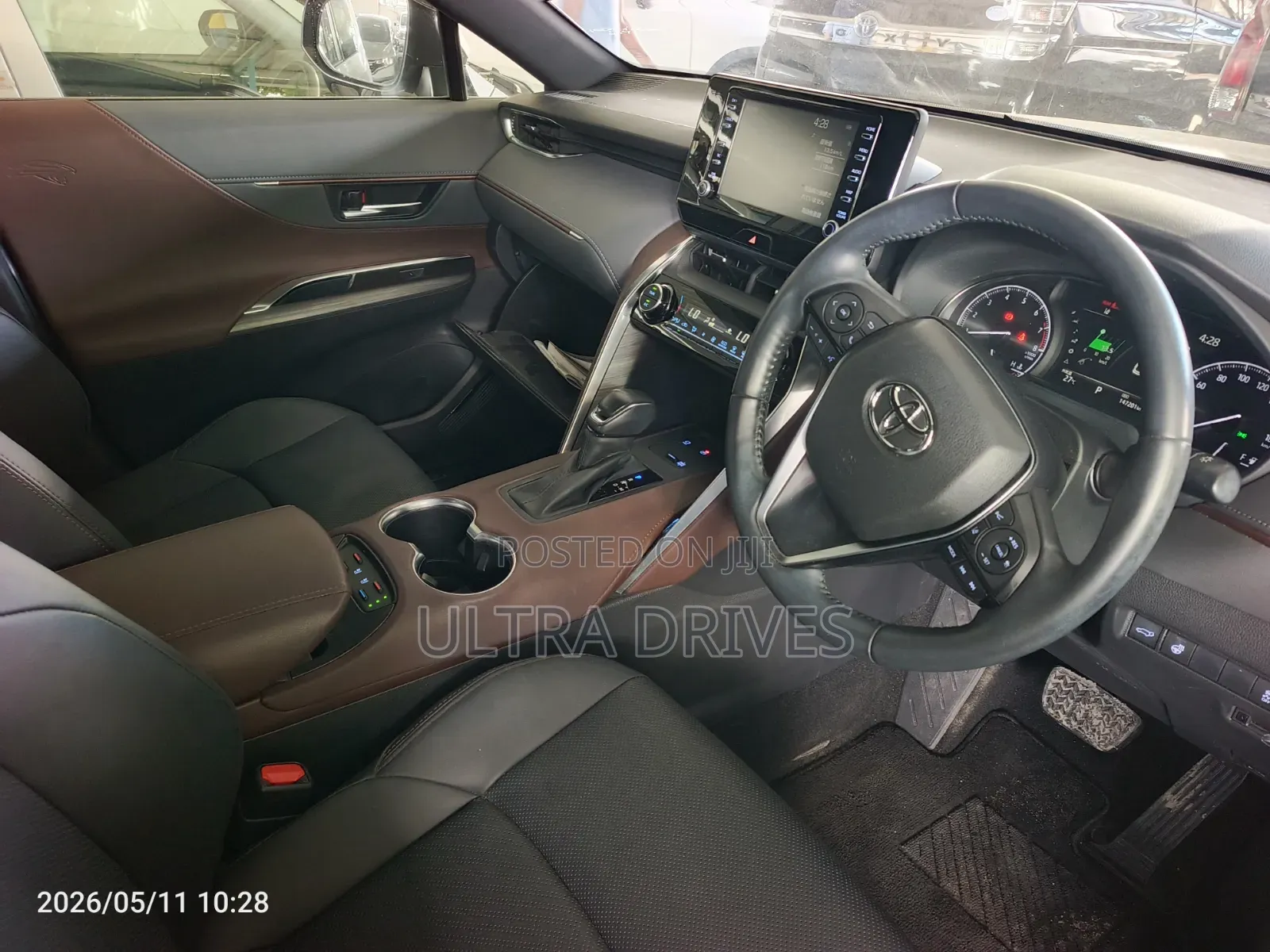 Toyota Harrier 2020 Gold