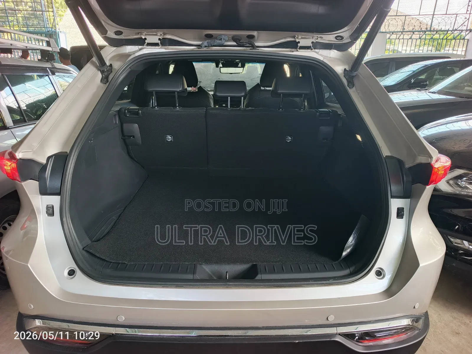 Toyota Harrier 2020 Gold