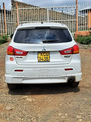 Mitsubishi RVR 2.0 2012 White
