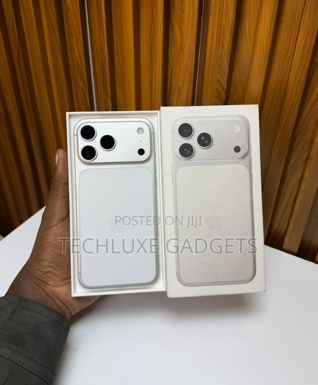 Apple iPhone 17 Pro Max 256 GB Silver - thumbnail 2