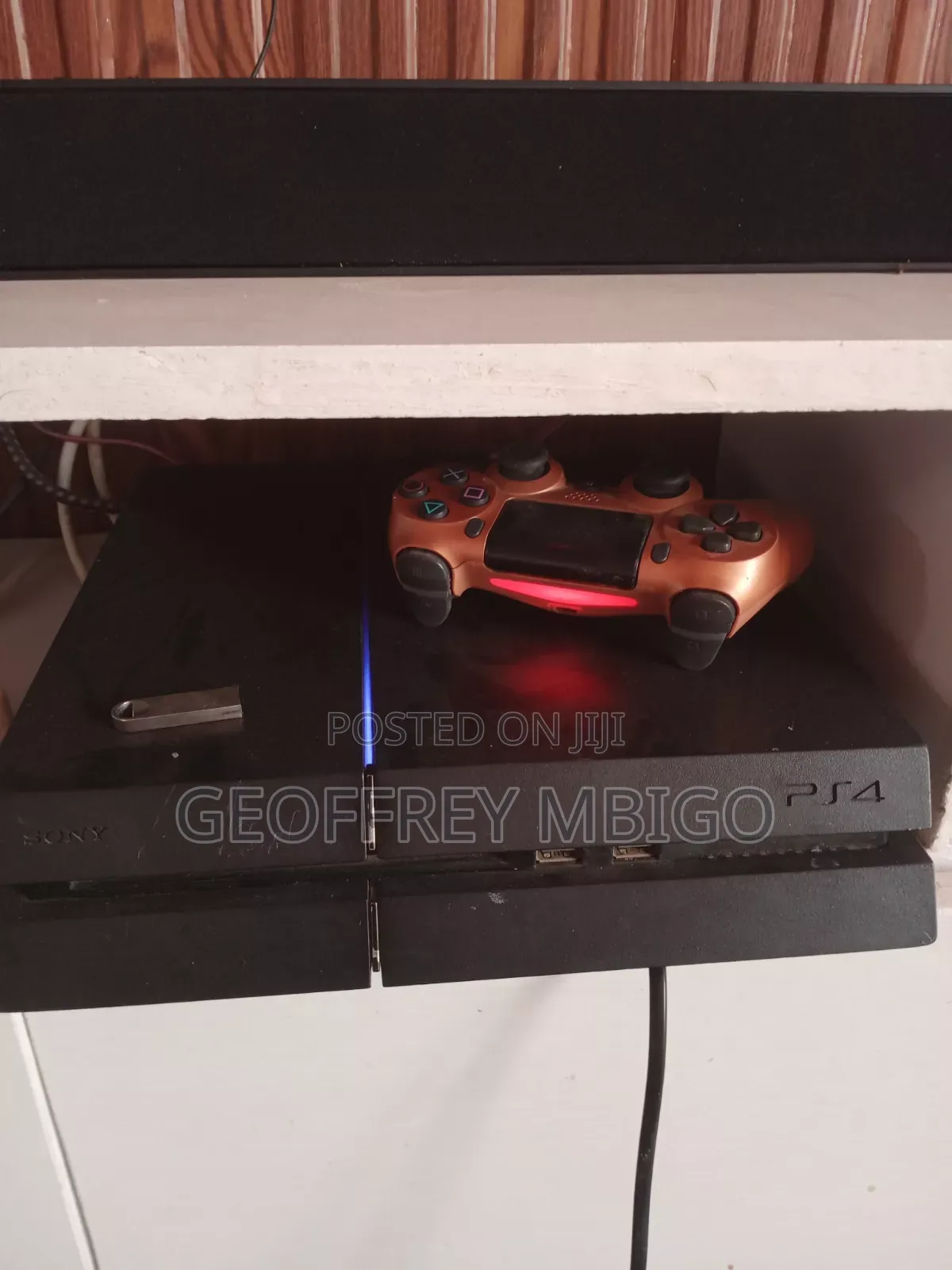 Ps4 Sony Chipped With Several Games Inside