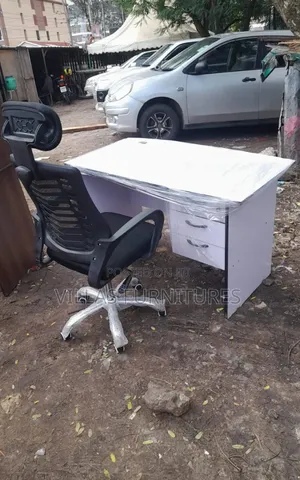White Wooden Office Desk With 3 Drawers and Black Office Chair