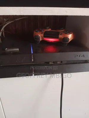 Ps4 Sony Chipped With Several Games Inside