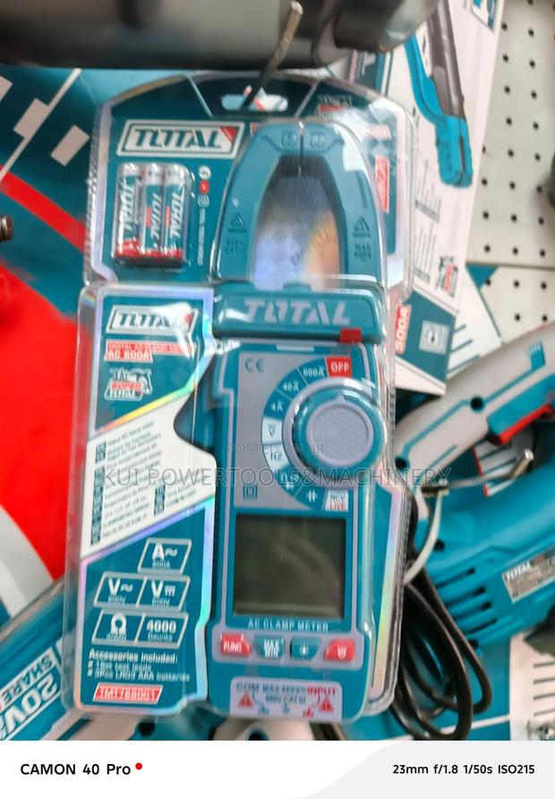 Total Digital Ac Clamp Meter/ 400a Clamp Meter