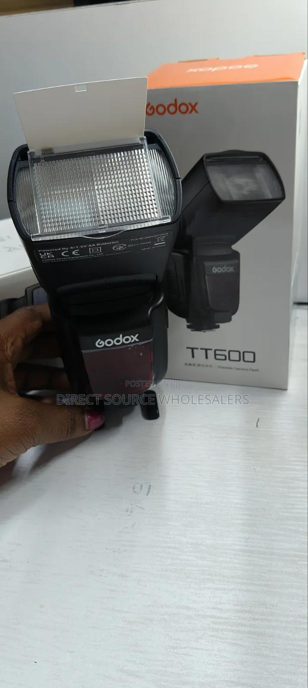 Godox Tt600 Flash With Built-in Wireless Trigger - thumbnail 2