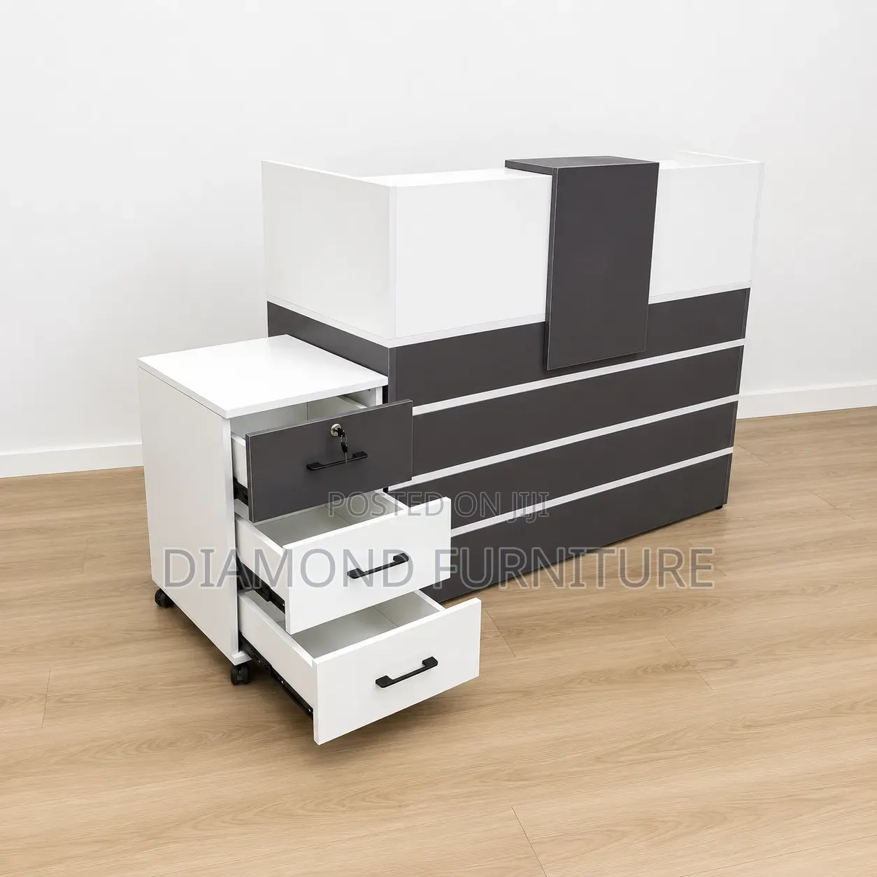1.4m Office Reception Desk / Front Office Counter