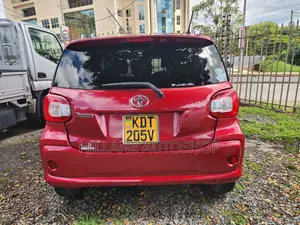 Toyota Passo 2016 Red