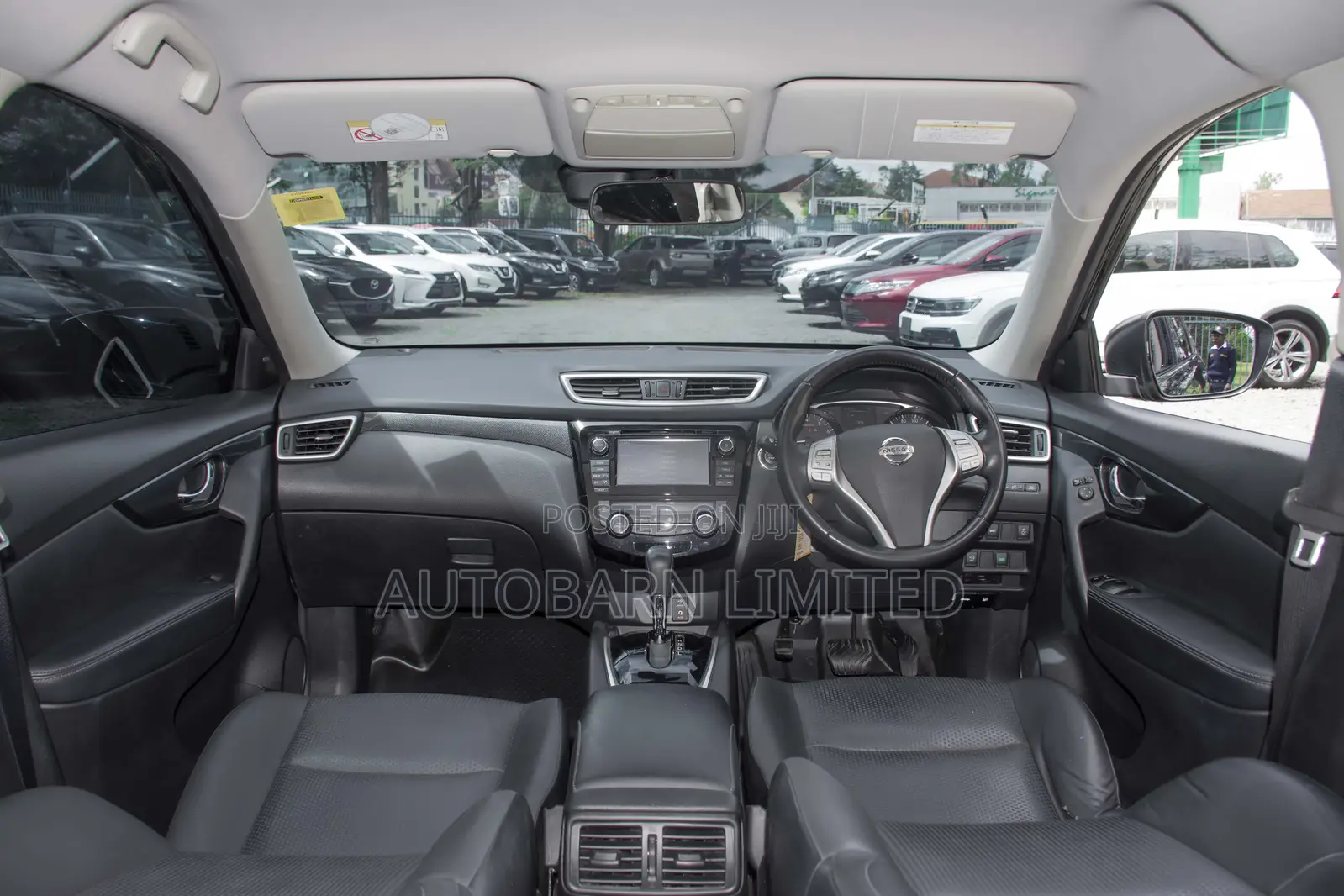 Nissan X-Trail 2.0 Petrol FWD 2017 Black