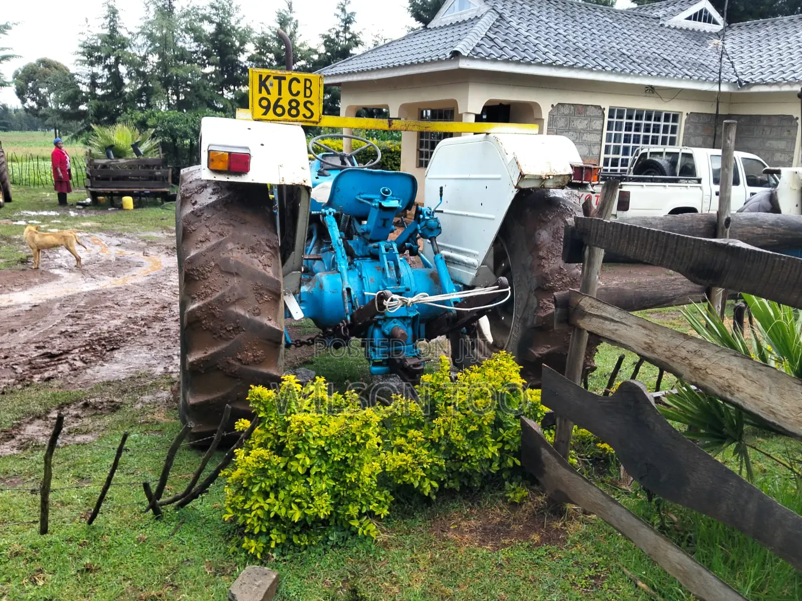 Tractor Ford 4610