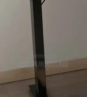 Office Desk; Masters 1.2 Meters Adjustable Electric Office Desk