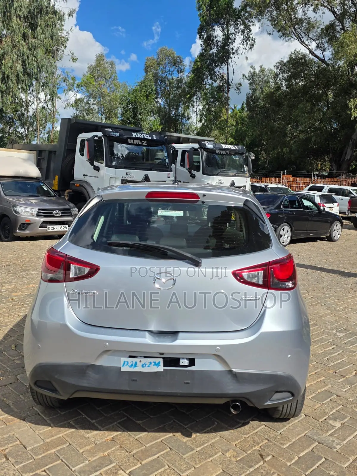Mazda Demio 2018 Silver