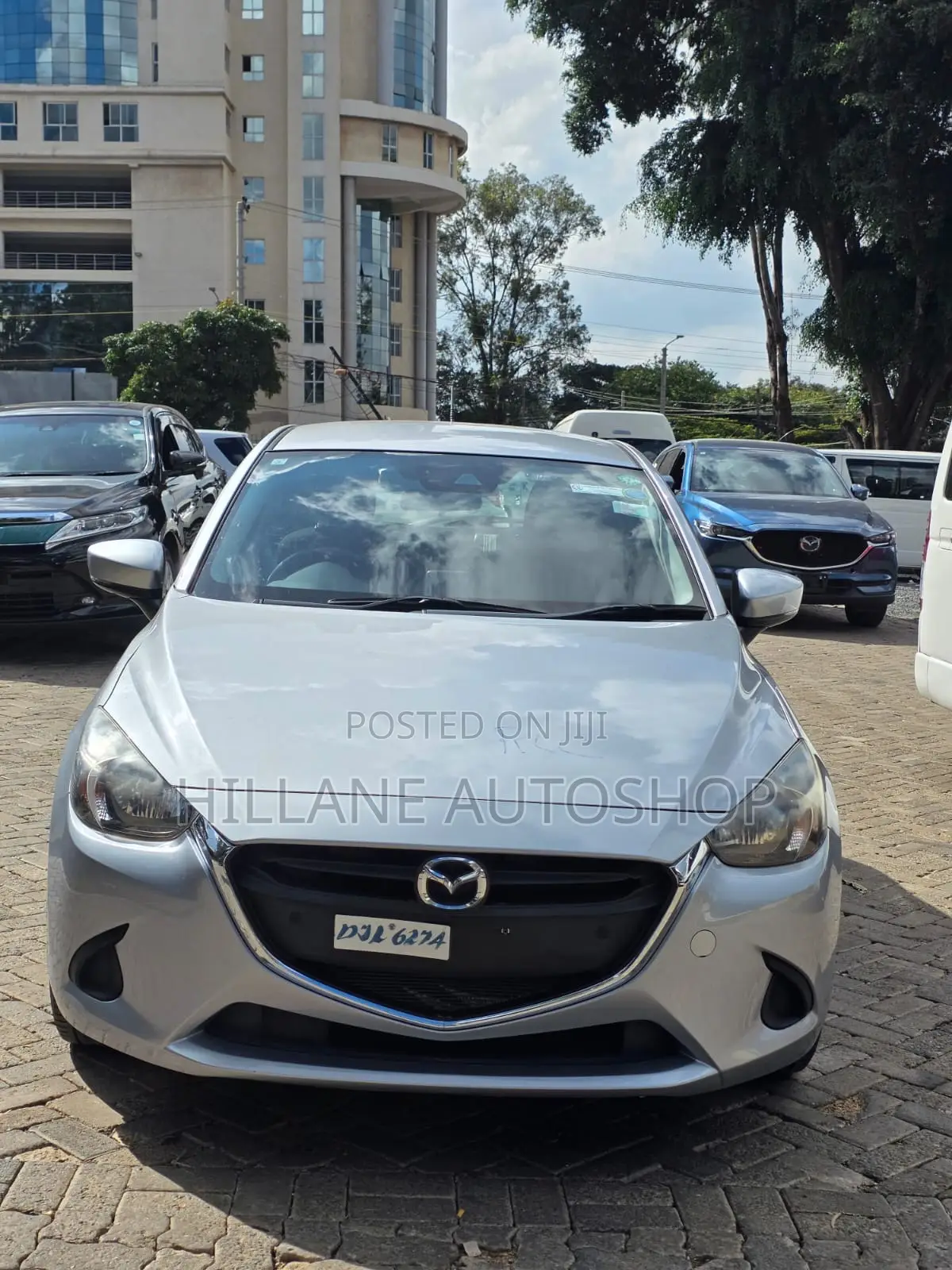Mazda Demio 2018 Silver