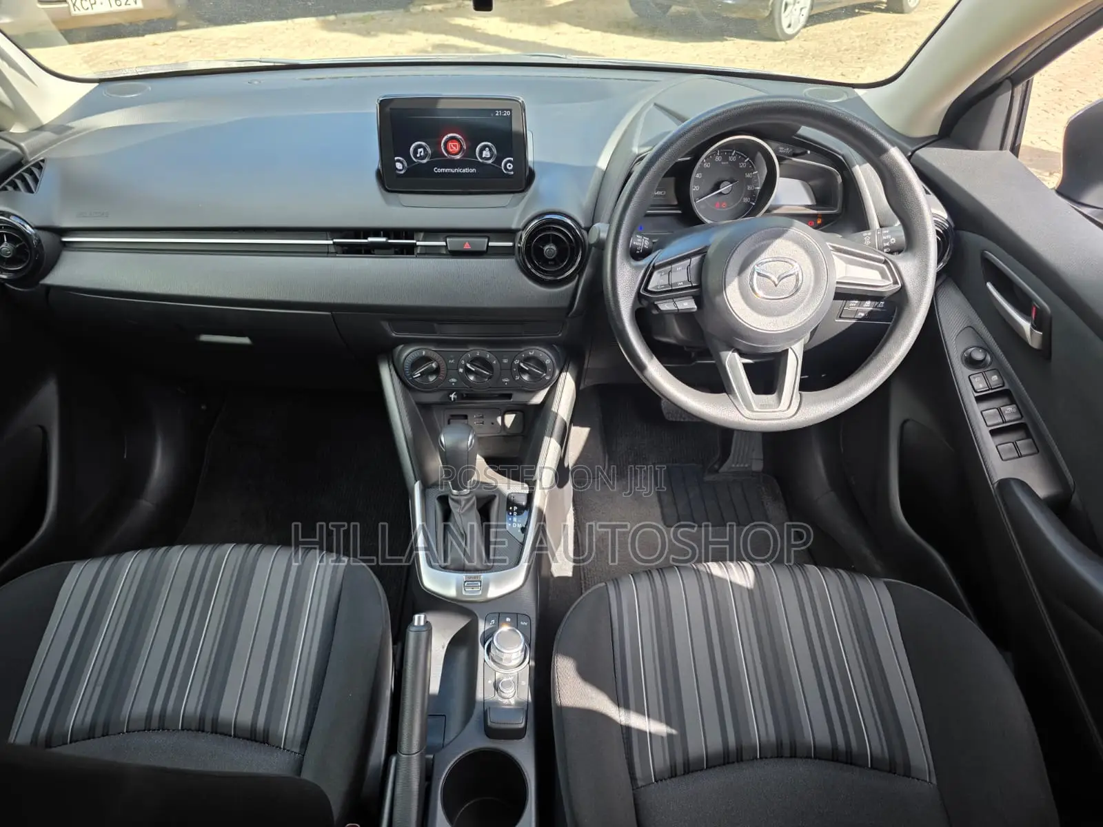 Mazda Demio 2018 Silver