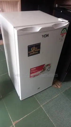 Von Single Door Refrigerator 90 Litres