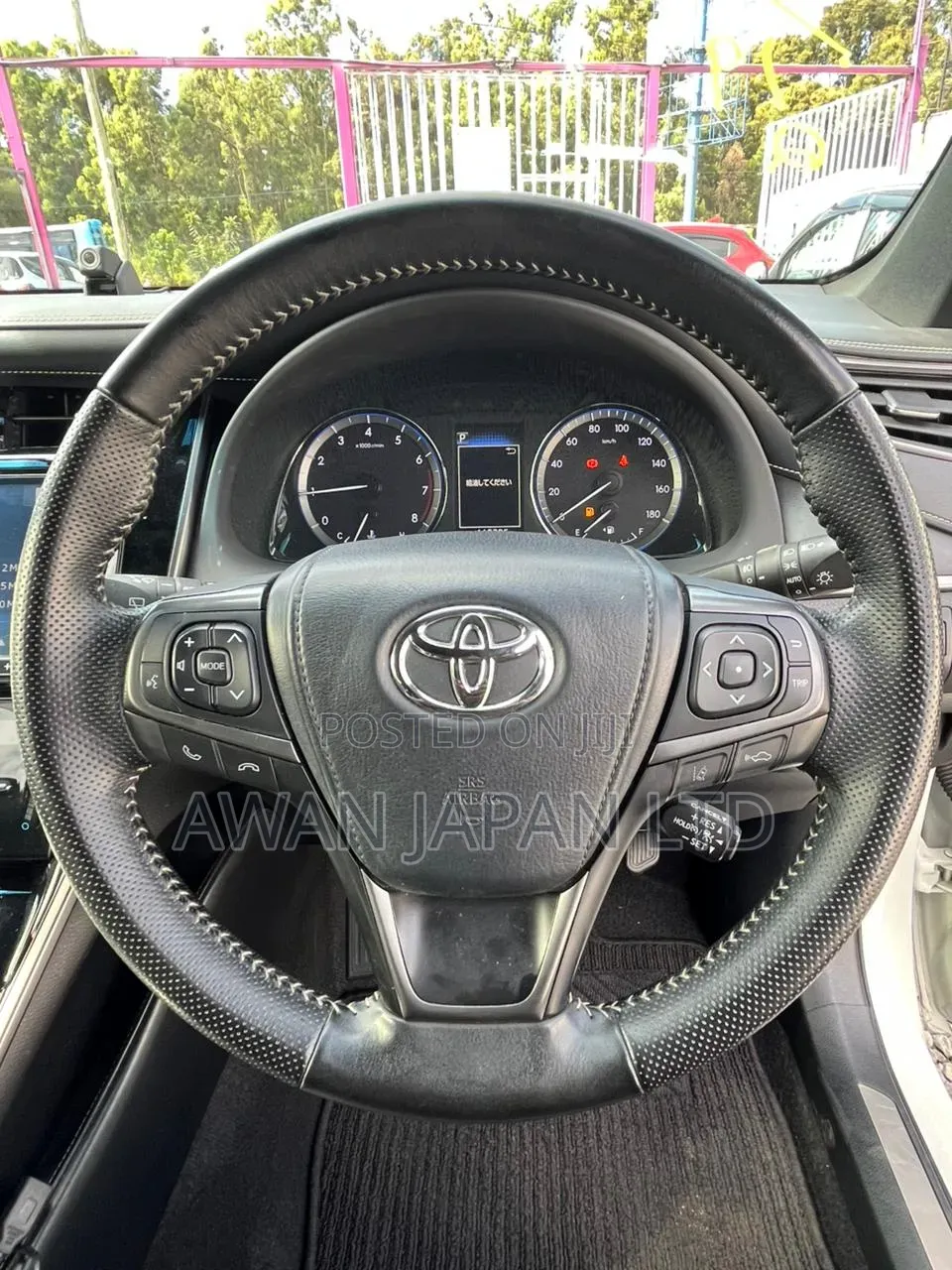 Toyota Harrier 2.0 2019 White