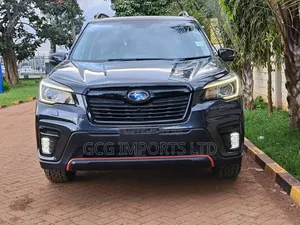 Subaru Forester Limited AWD 2019 Gray