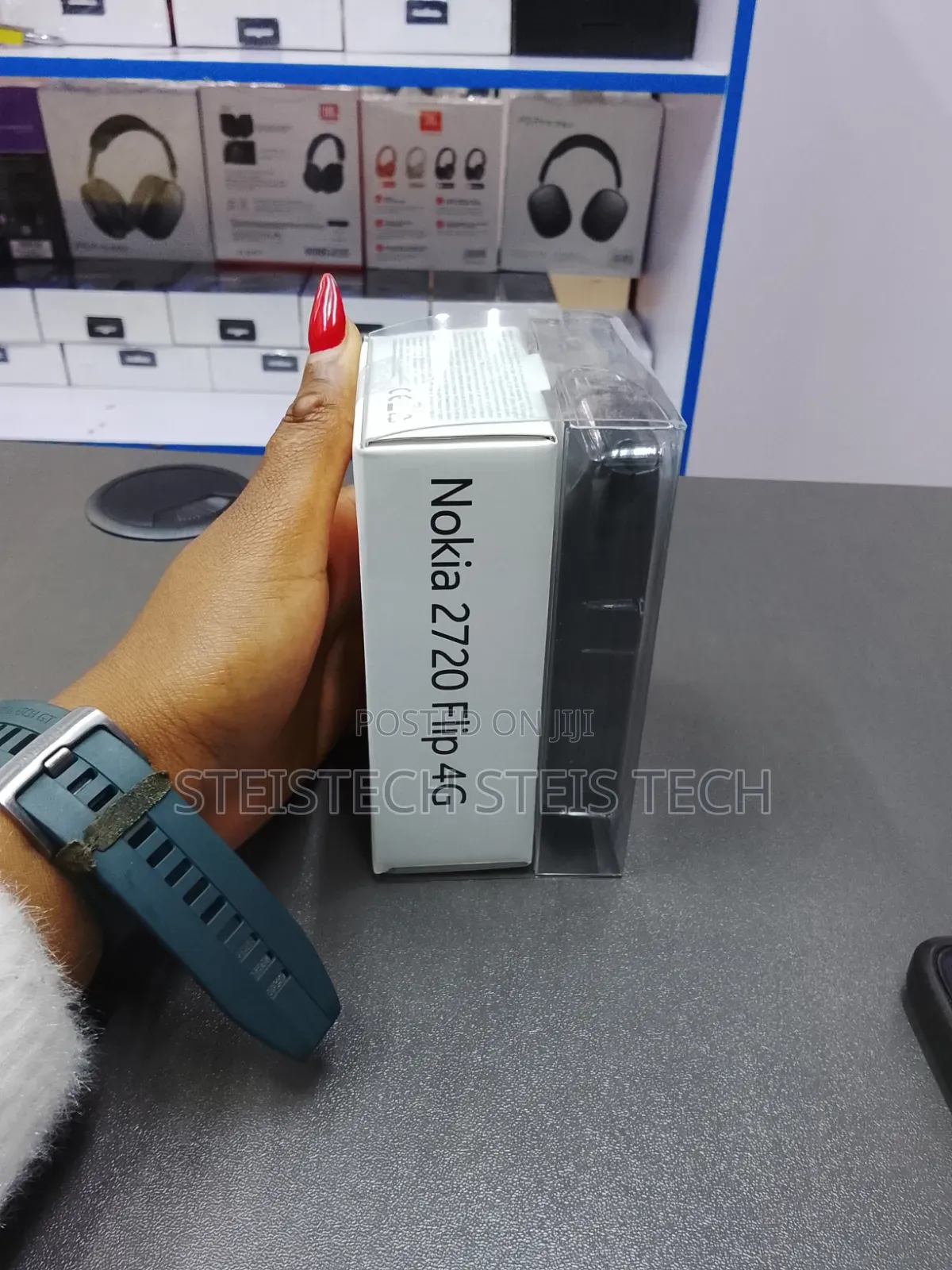 New Nokia 2720 Flip 512 GB Black