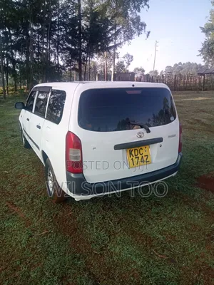 Toyota Probox 2014 White